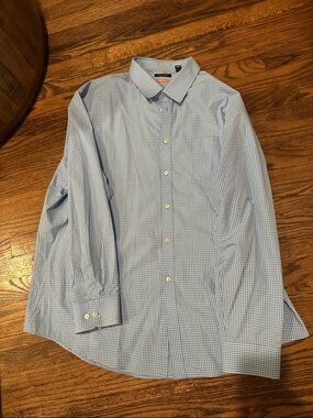 Men’s blue button down dress shirt - size XXL (18-18.5 collar)